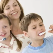 How-to-Brush-Your-Teeth-Properly