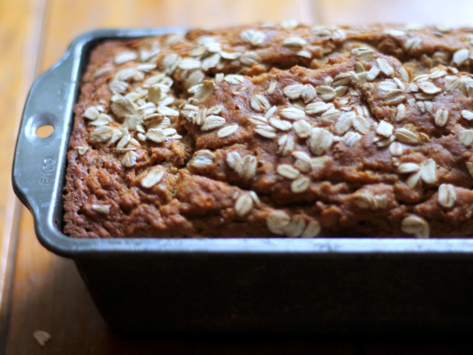 skinny-coconut-oatmeal-banana-bread